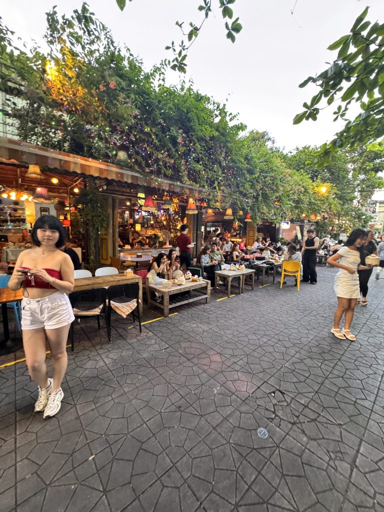 ถนนข้าวสาร