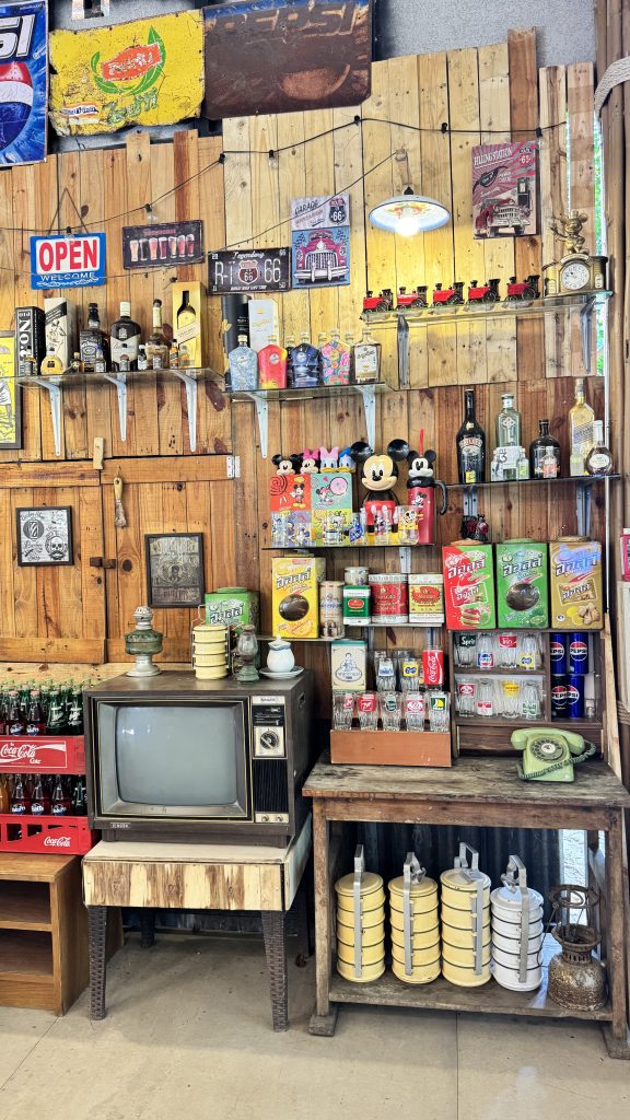 ธารน้ำริมแพ