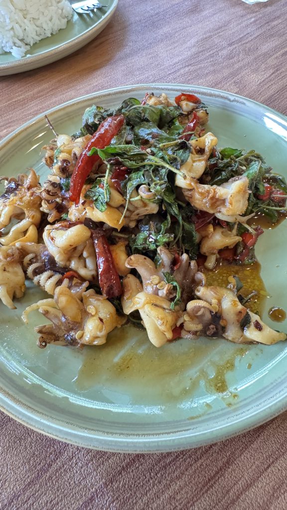 ธารน้ำริมแพ