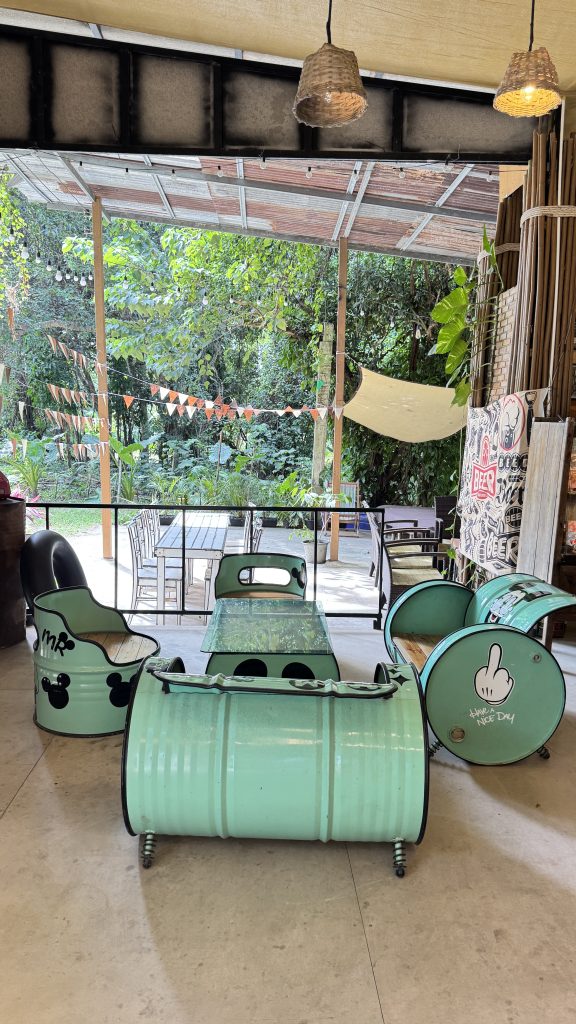 ธารน้ำริมแพ